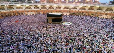 Haji Khusus / Haji Plus Bersama Alhijaz Indowisata, Solusi Bagi Anda Yang Ingin Lebih Cepat Beribadah Haji 
